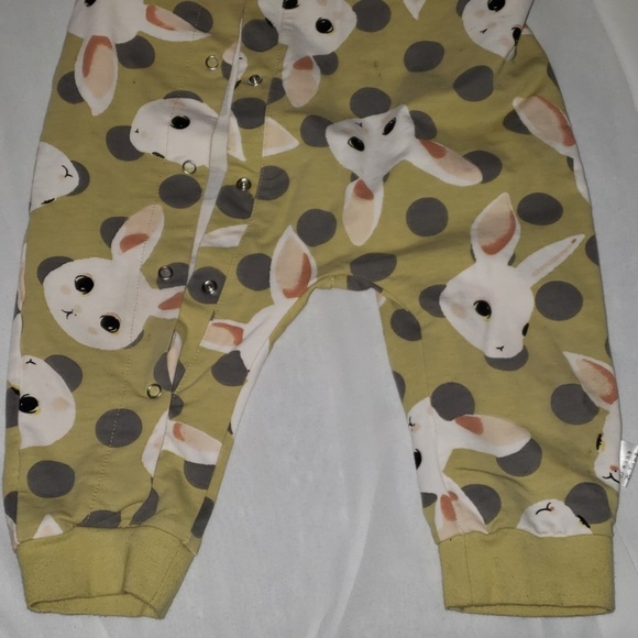 Green bunny romper - Picture 4 of 5